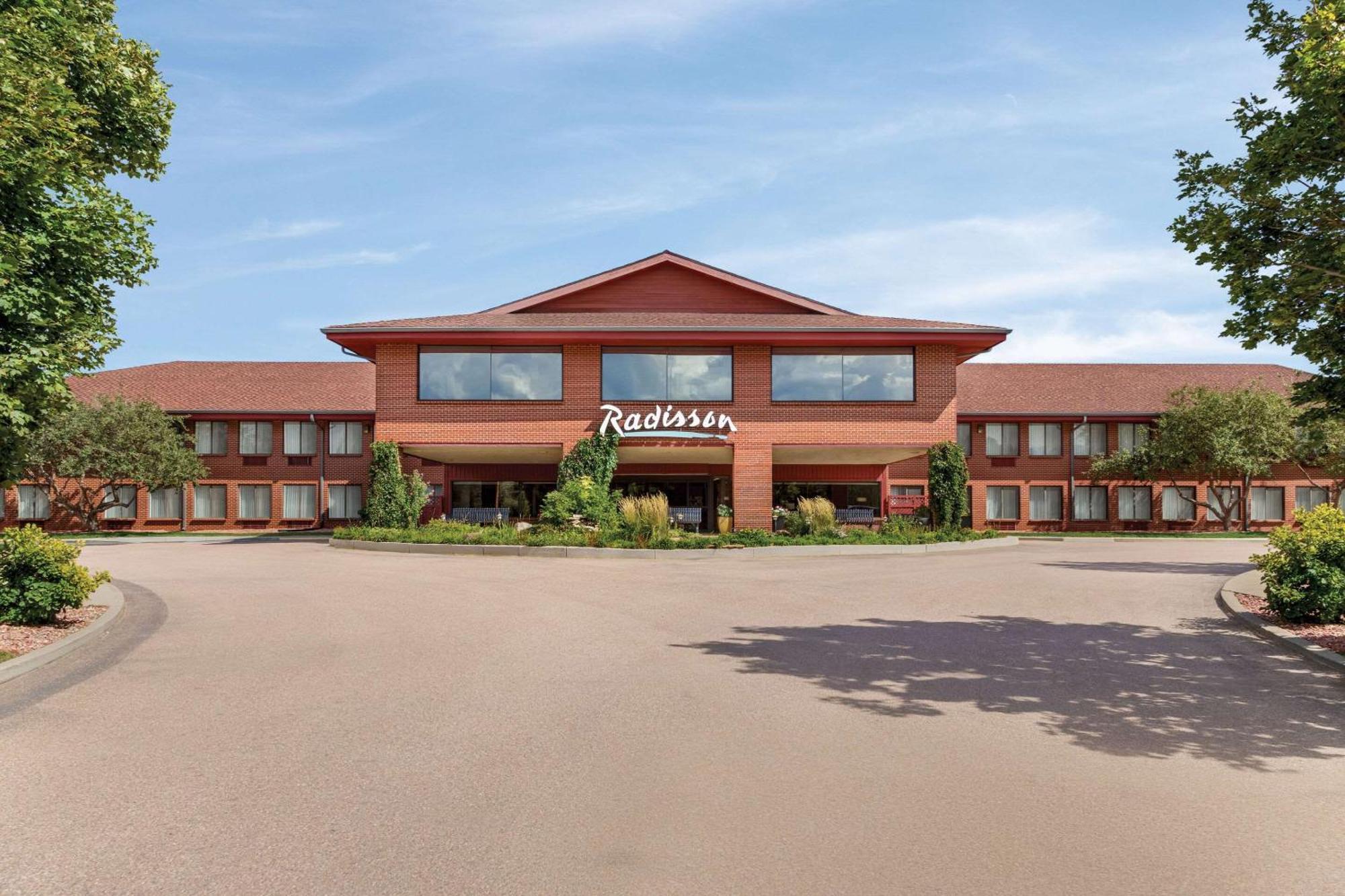 Radisson Hotel Colorado Springs Airport מראה חיצוני תמונה